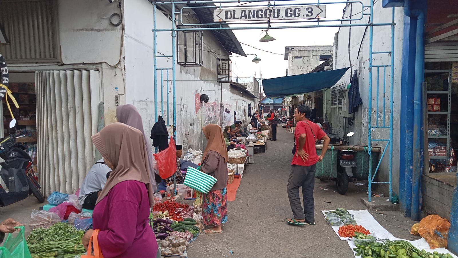 Pasar Tanjungsari Dlanggu masih sepi pembeli pasca Iduladha